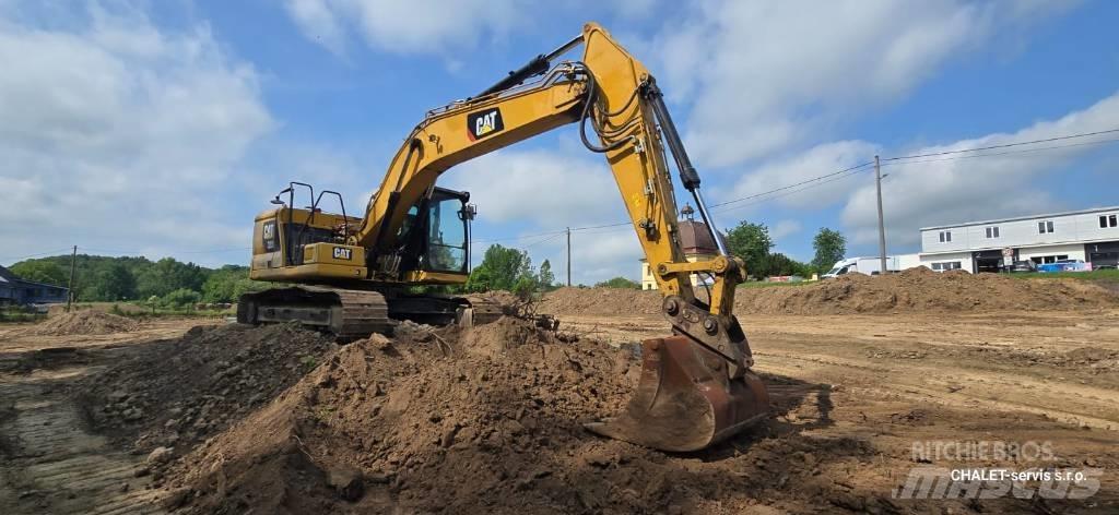 CAT 320 Telakaivukoneet