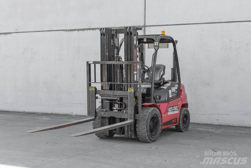 Manitou MI 30 D Dieseltrukit