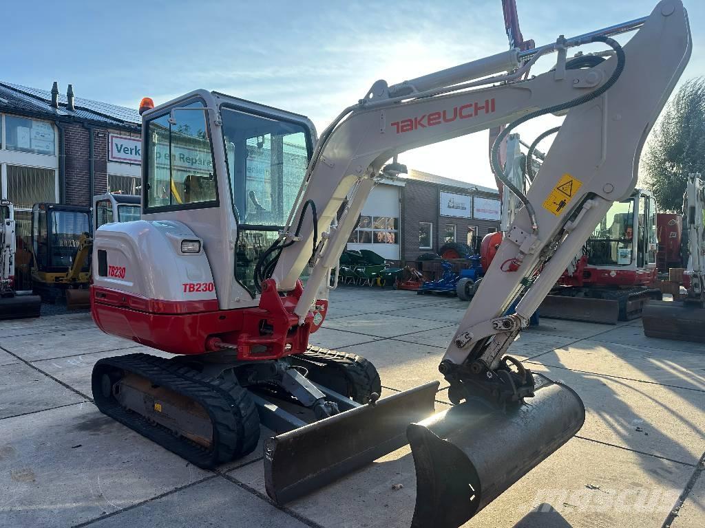 Takeuchi TB 230 Minikaivukoneet < 7t