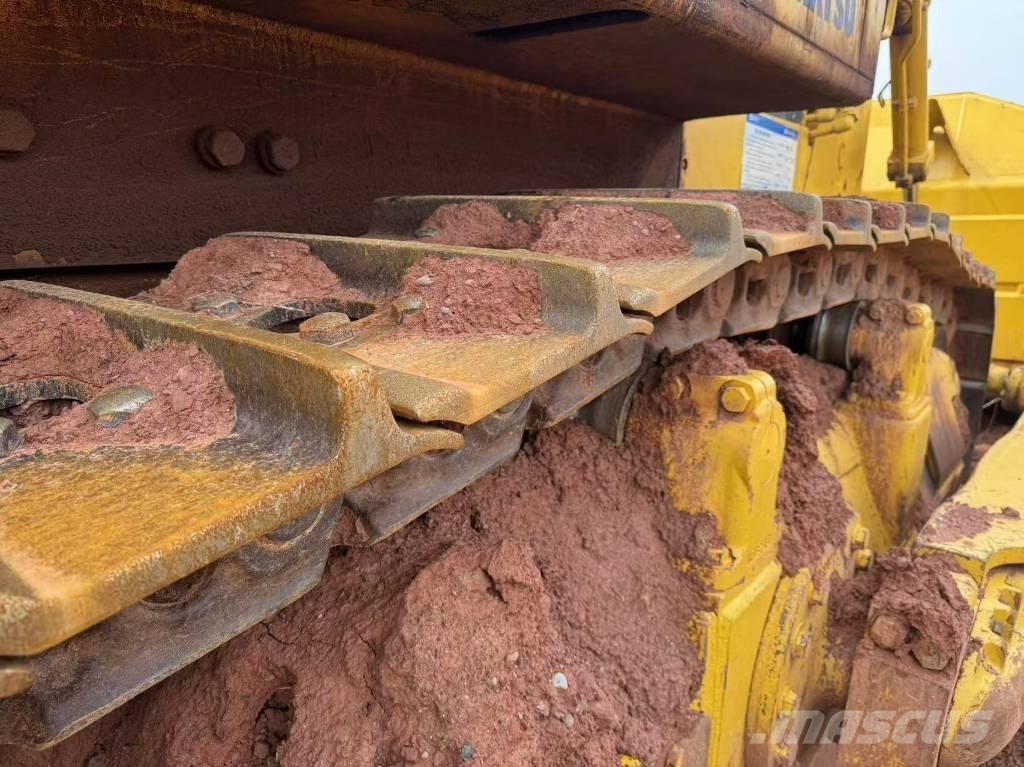 Komatsu D 375 A Telaketjupuskutraktorit