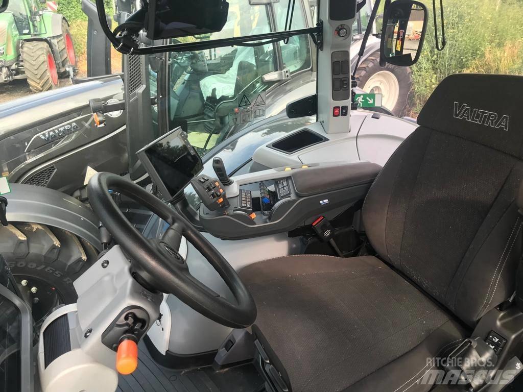 Valtra S 394 Traktorit