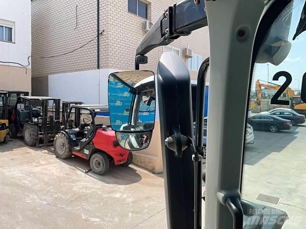 Valtra T174E Traktorit