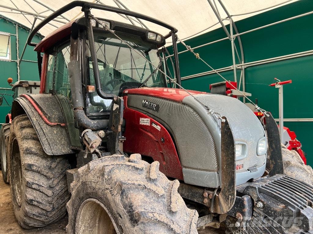 Valtra N 121 Metsätraktorit