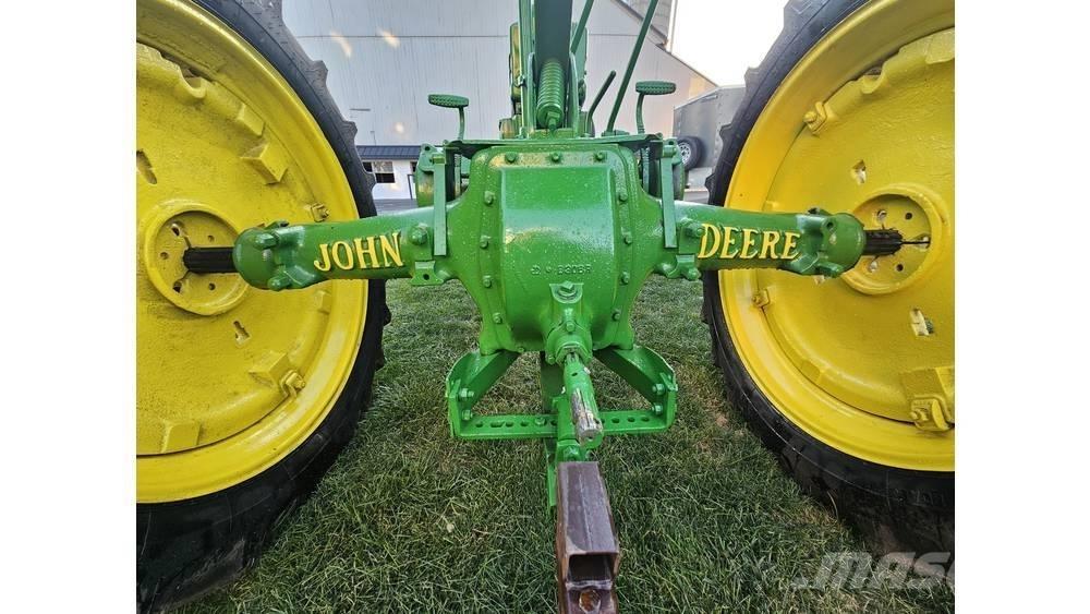 John Deere B Kaivukoneet