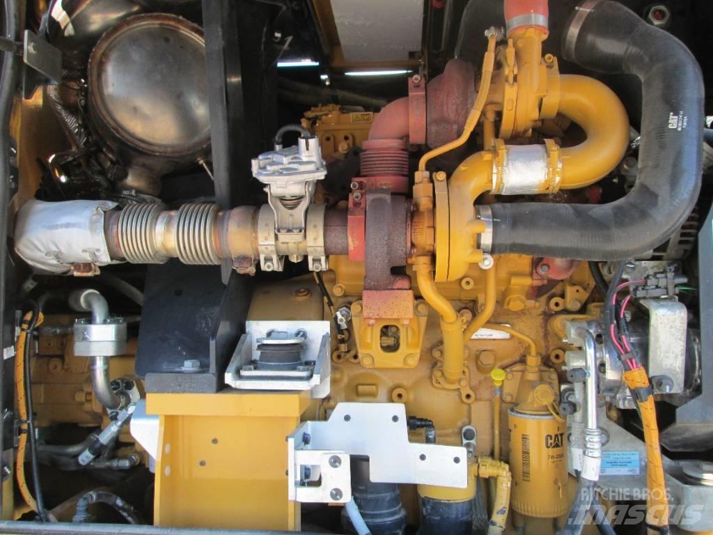 CAT M 317F Pyöräkaivukoneet
