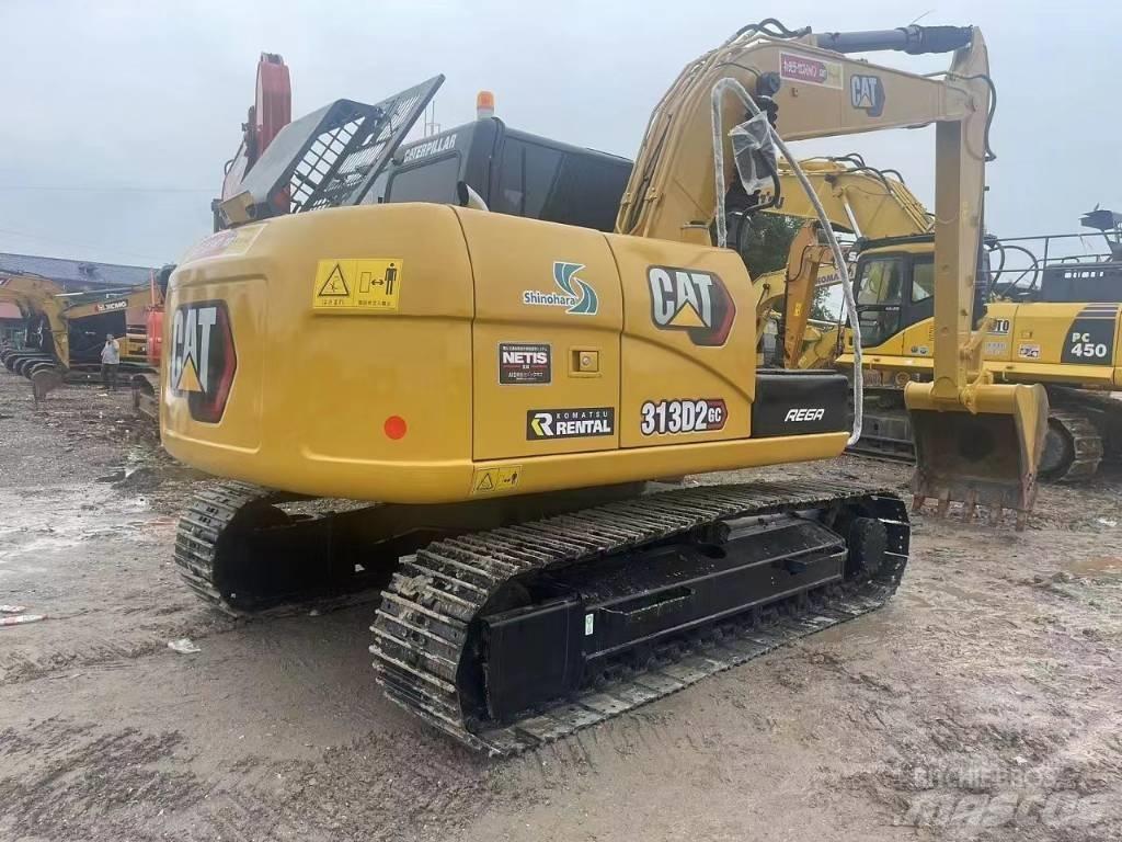 CAT 313D2GC Midikaivukoneet 7t - 12t