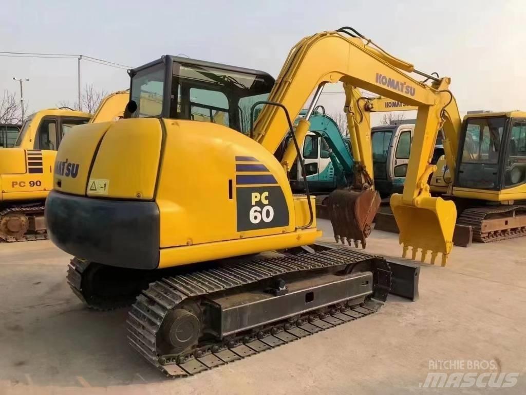 Komatsu PC60-8 Minikaivukoneet < 7t