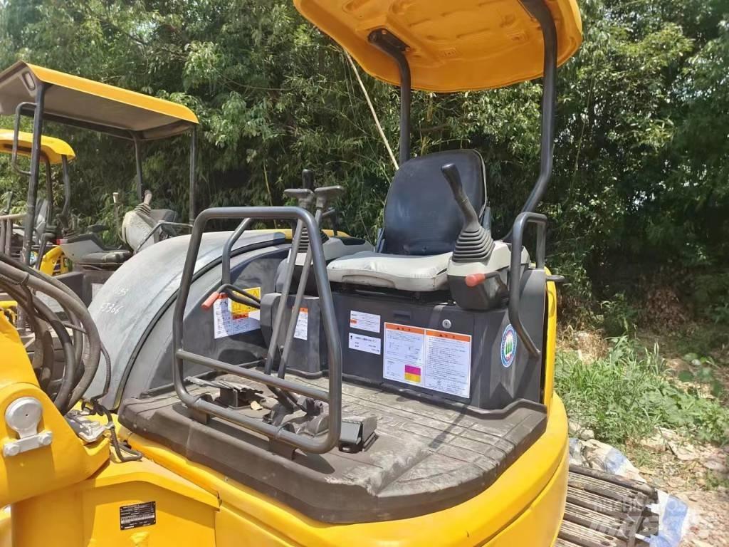 Komatsu PC35 Telakaivukoneet