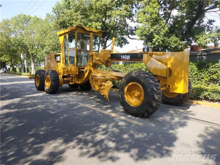 CAT 140 H Tiehöylät