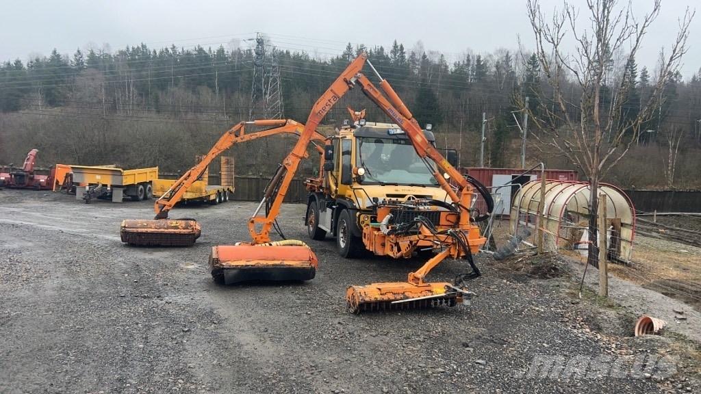 Unimog U427 Tienhoitoautot