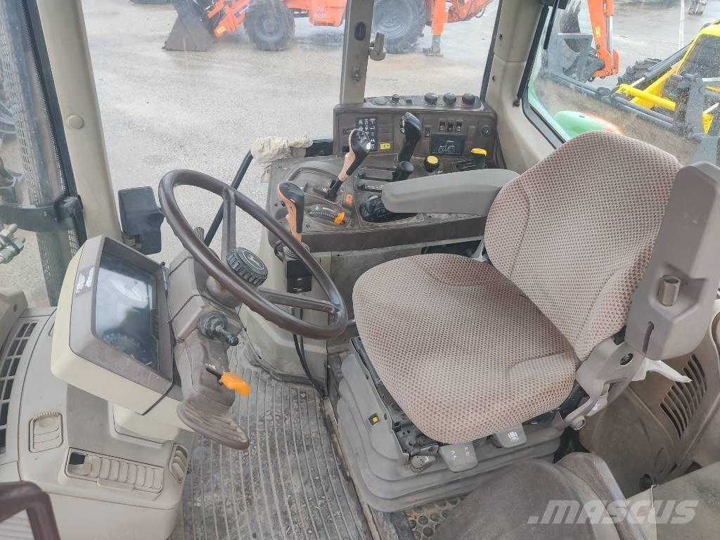 John Deere 6220 Traktorit