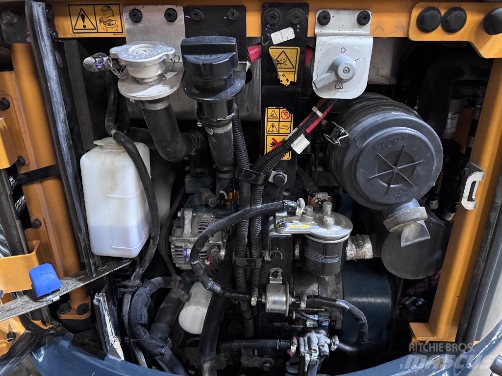 Hyundai R25Z-9 AK Minikaivukoneet < 7t