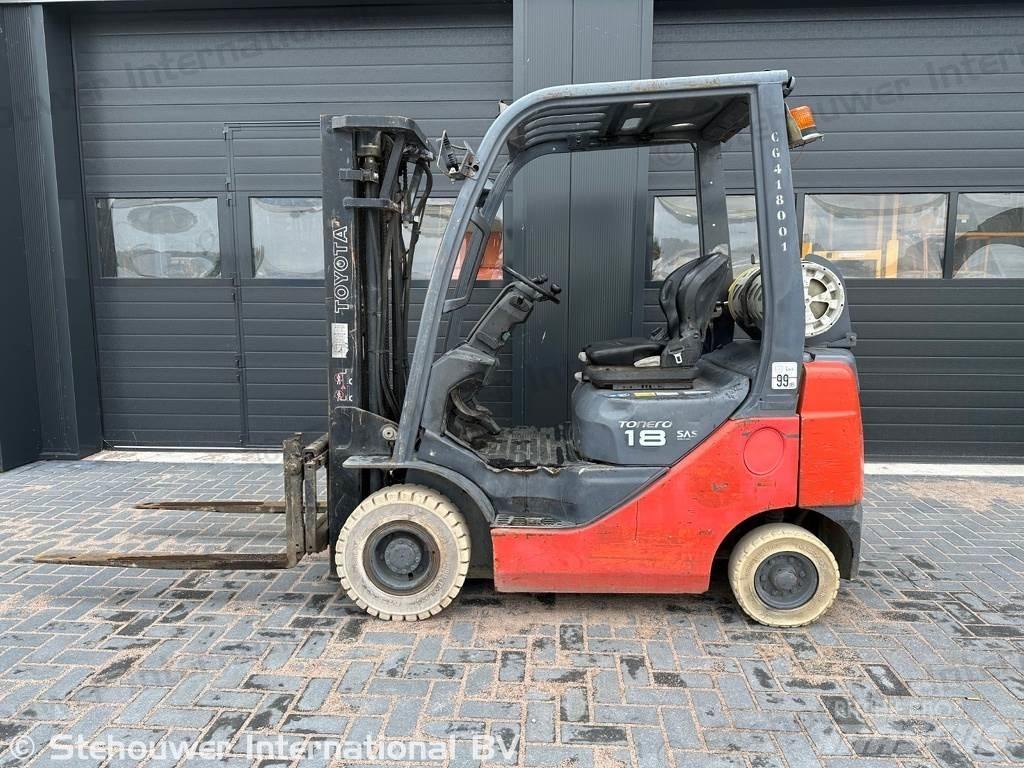 Toyota 02-8FGF18 Nestekaasutrukit