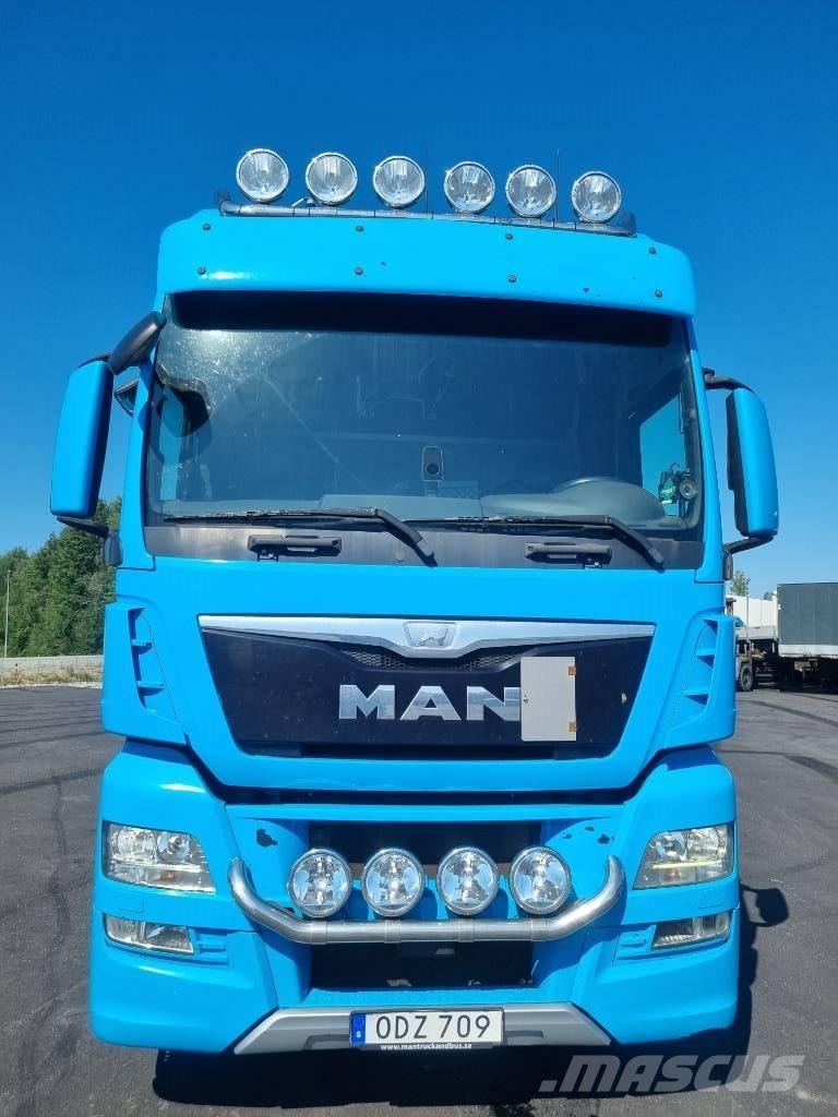 MAN TGX 28.560 Kontti-/tasonostoautot