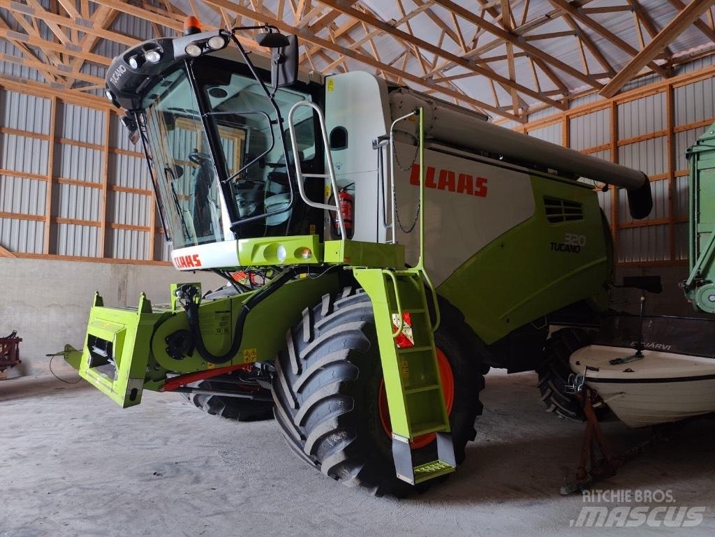CLAAS Tucano 320 Leikkuupuimurit