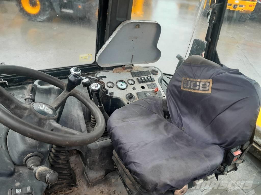 JCB 2 CX Pyöräkuormaajat