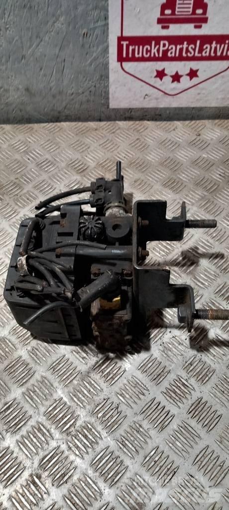 Scania R440  1889795 Jarrut