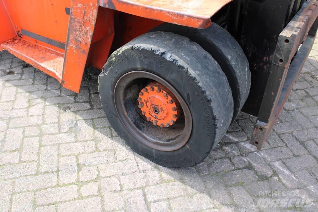 Nissan DF05A70U Dieseltrukit