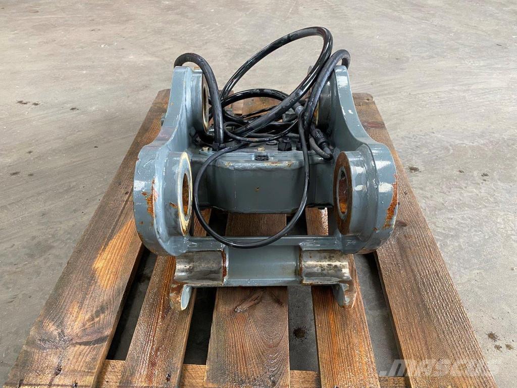 Liebherr SW33 Pikakytkimet