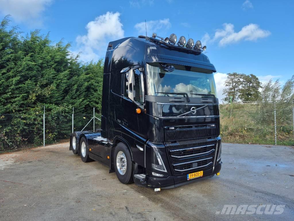 Volvo FH 16 750 Vetopöytäautot
