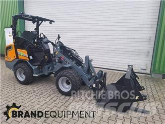 GiANT G2700E X-TRA Pyöräkuormaajat