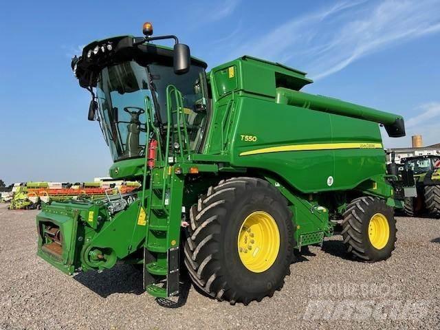 John Deere T 550 Leikkuupuimurit