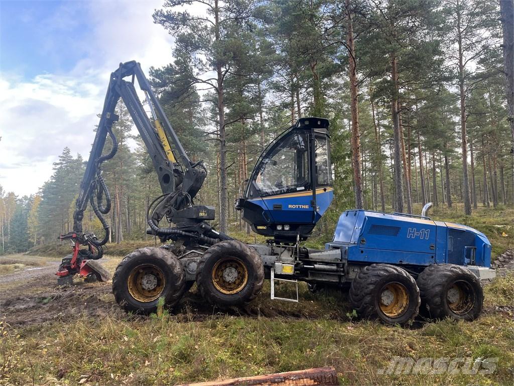 Rottne H11 Harvesterit
