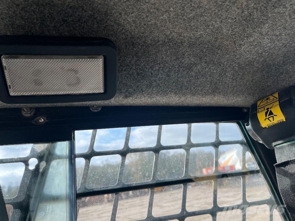 Bobcat S 100 Liukuohjatut kuormaajat