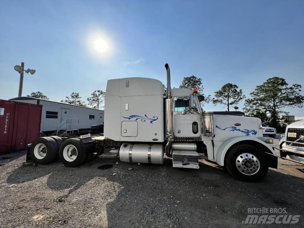 Peterbilt 378 Vetopöytäautot