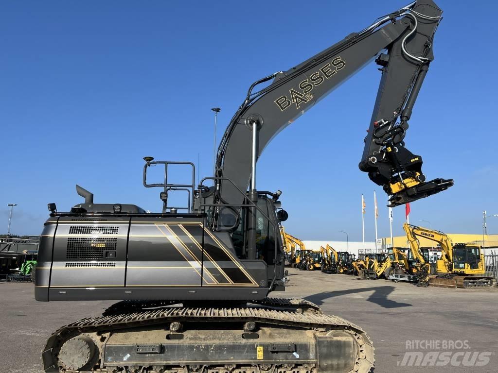 CASE CX 210 E Telakaivukoneet