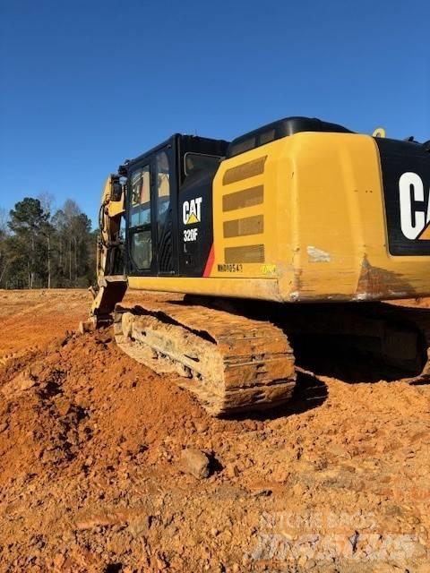 CAT 320F Telakaivukoneet