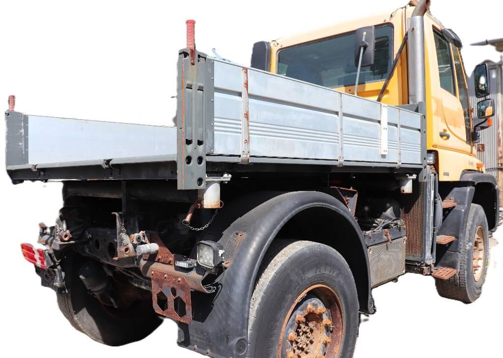 Unimog U400 Lava-kuorma-autot