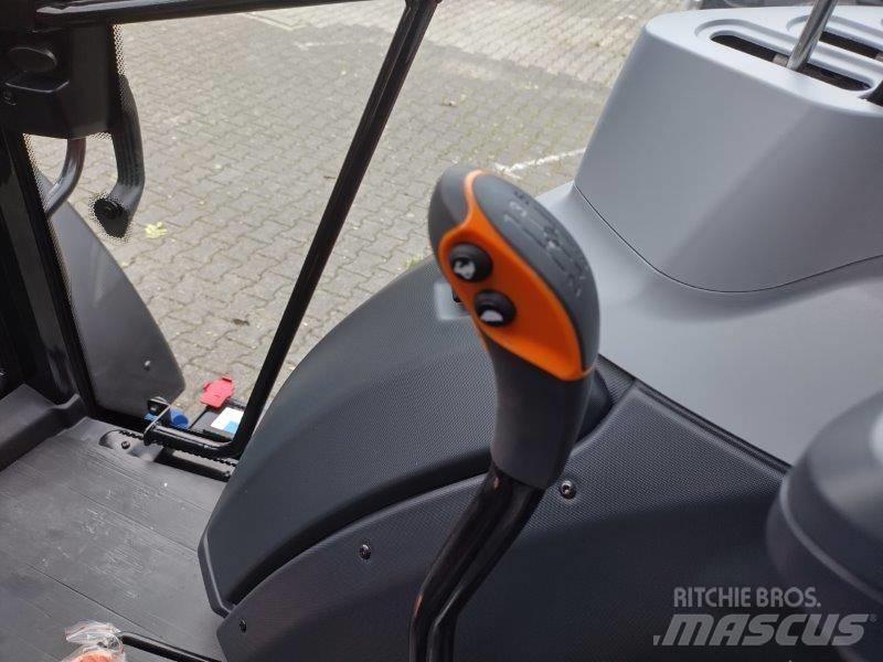 Valtra A95 Traktorit