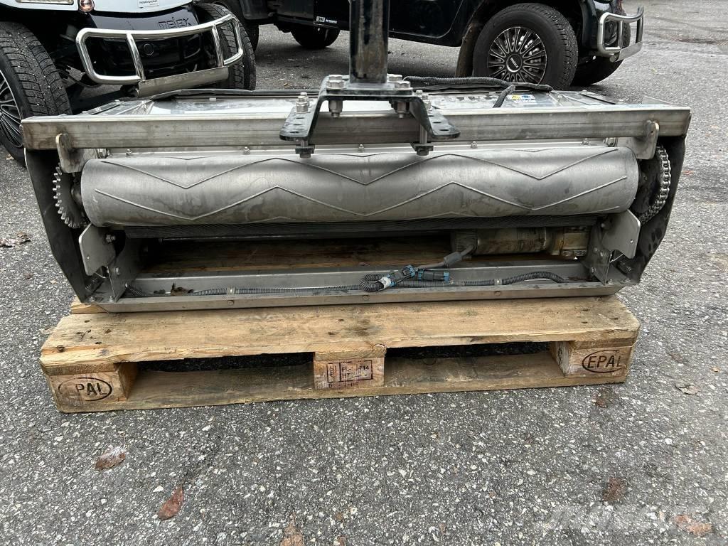 Ventrac SA250 Levittimet