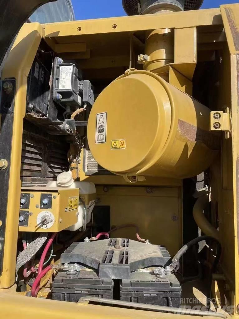 CAT 329 D2 Telakaivukoneet