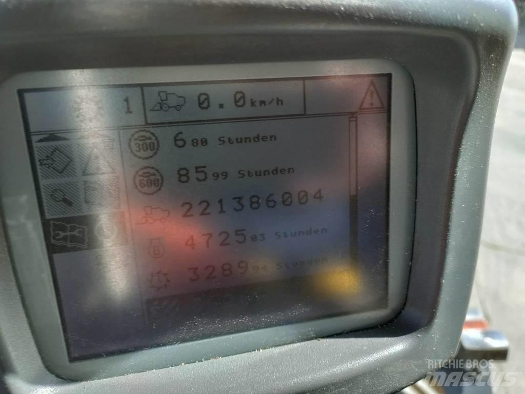 New Holland CX 760 Leikkuupuimurit