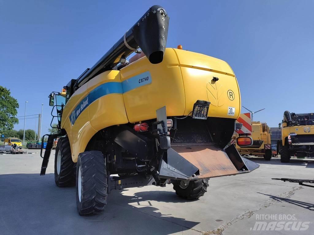 New Holland CX 760 Leikkuupuimurit