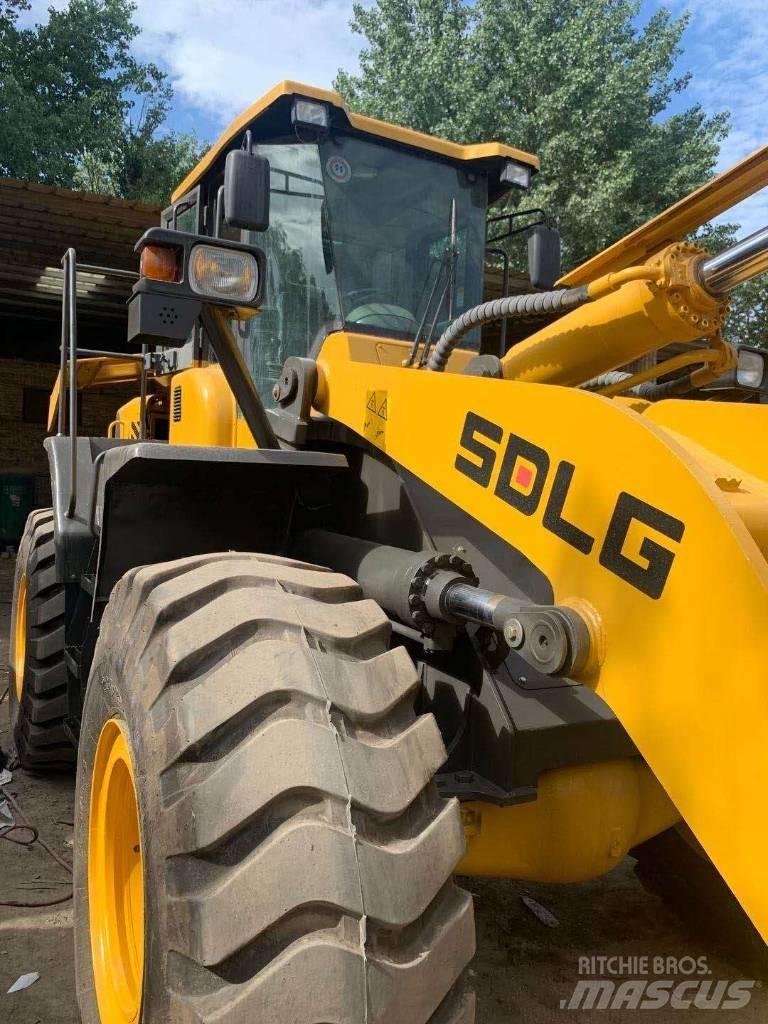SDLG 956 Pyöräkuormaajat