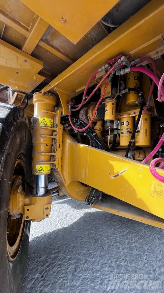 CAT 773 E Maansiirtoautot