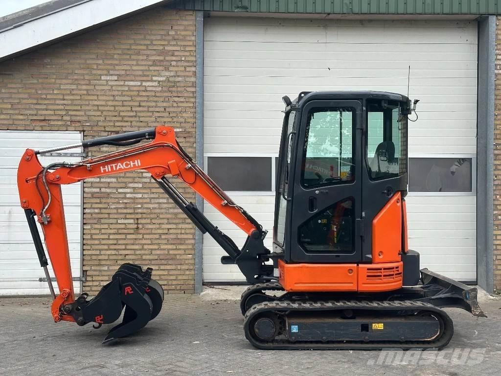 Hitachi ZX26U-6CR Minikaivukoneet < 7t
