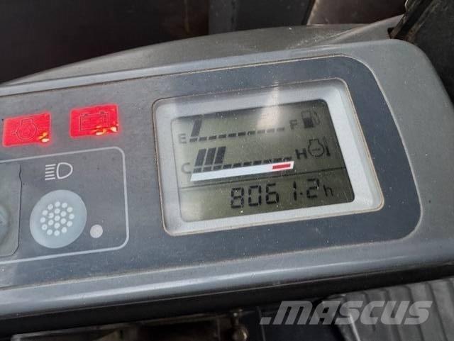 Hitachi ZX 30 Minikaivukoneet < 7t