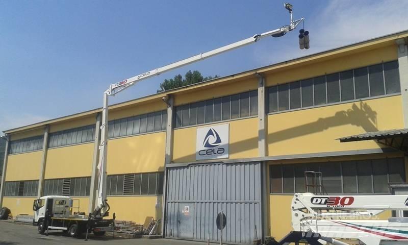 Cela DT 30 Nostolava-autot