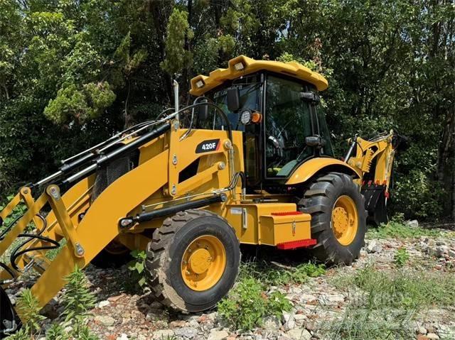 CAT 420 F Kaivurikuormaajat