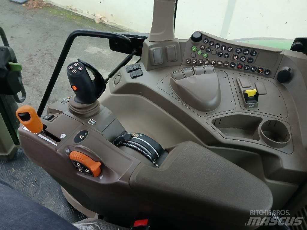 John Deere 6130M Traktorit