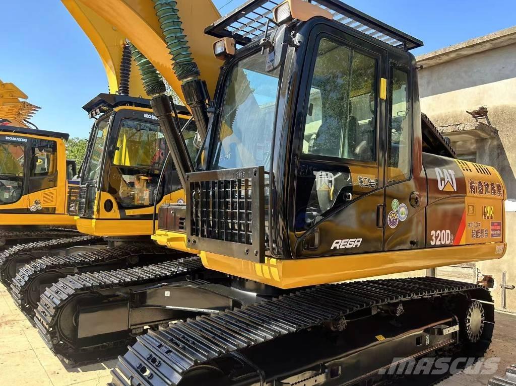 CAT 320 D Telakaivukoneet