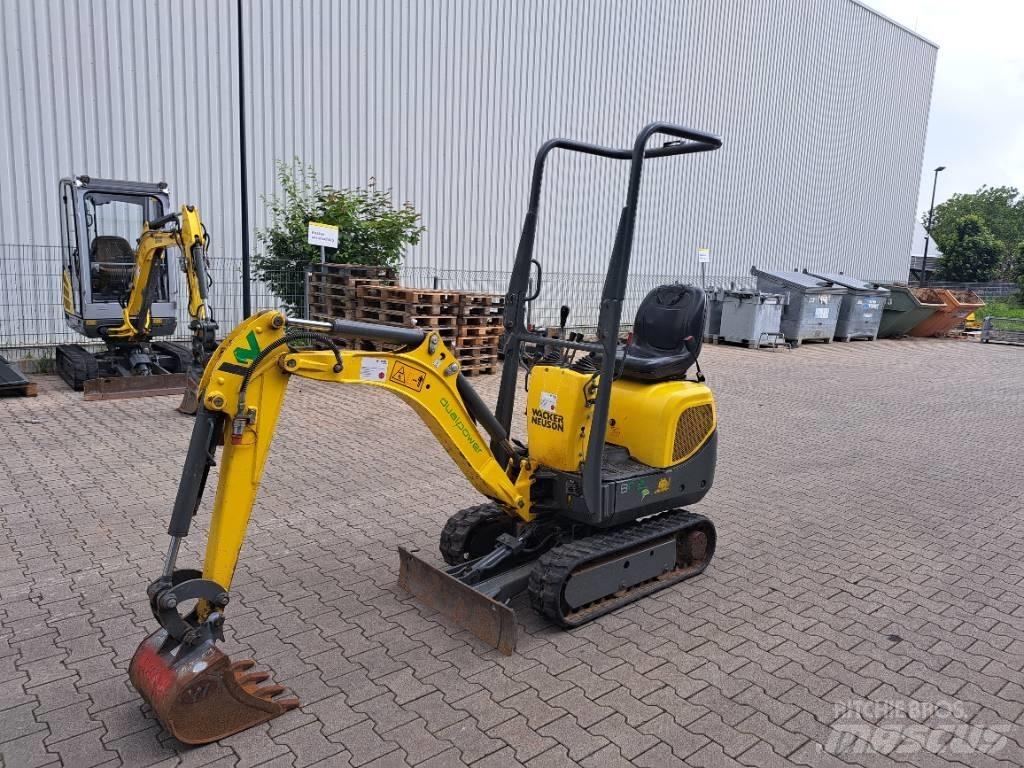 Wacker Neuson 803 Telakaivukoneet