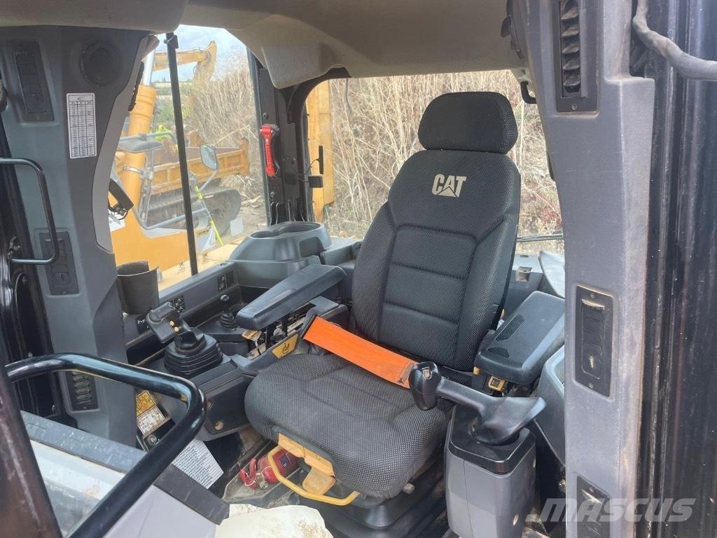 CAT D 6 LGP Telaketjupuskutraktorit