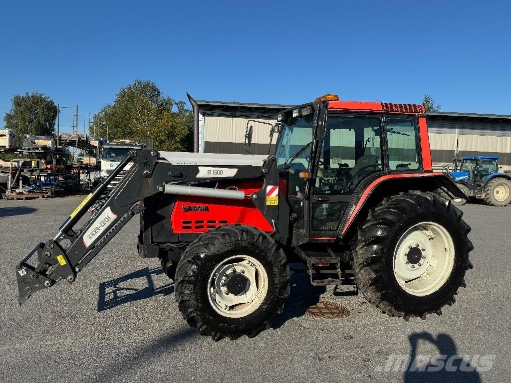 Valmet 6300 Traktorit