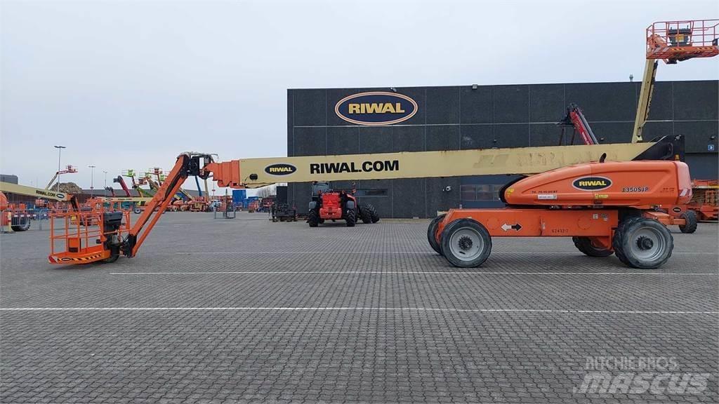 JLG 1350SJP Teleskooppipuominostimet