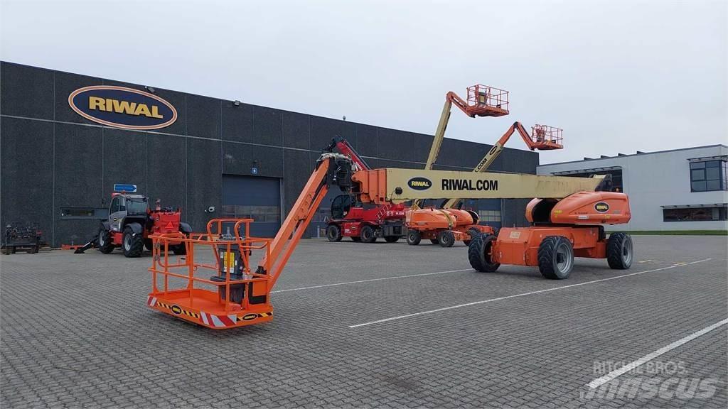 JLG 1350SJP Teleskooppipuominostimet